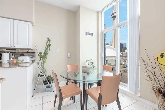 uph06 - 410 Queens Quay W, Condo with 2 bedrooms, 3 bathrooms and 1 parking in Toronto ON | Image 26