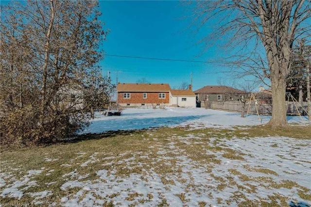 529 Killaly St E, House detached with 4 bedrooms, 2 bathrooms and 5 parking in Port Colborne ON | Image 28