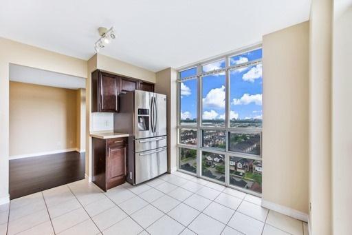 1416 - 8 Mondeo Dr, Condo with 2 bedrooms, 2 bathrooms and 1 parking in Toronto ON | Image 12