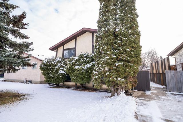 78 Greenham Drive, House detached with 5 bedrooms, 2 bathrooms and 2 parking in Red Deer AB | Image 1