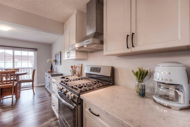 518 Wismer St, House attached with 3 bedrooms, 3 bathrooms and 3 parking in Waterloo ON | Image 38