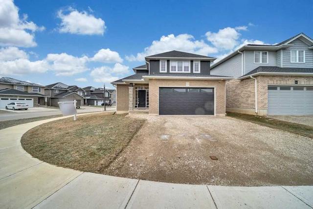 939 Downing Dr, House detached with 3 bedrooms, 3 bathrooms and 4 parking in Woodstock ON | Image 1