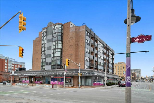 404 - 80 Athol St E, Condo with 2 bedrooms, 2 bathrooms and 1 parking in Oshawa ON | Image 33
