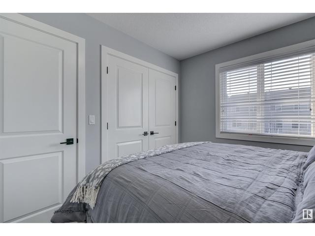 2082 Graydon Hill Cr Sw, House detached with 3 bedrooms, 2 bathrooms and null parking in Edmonton AB | Image 70