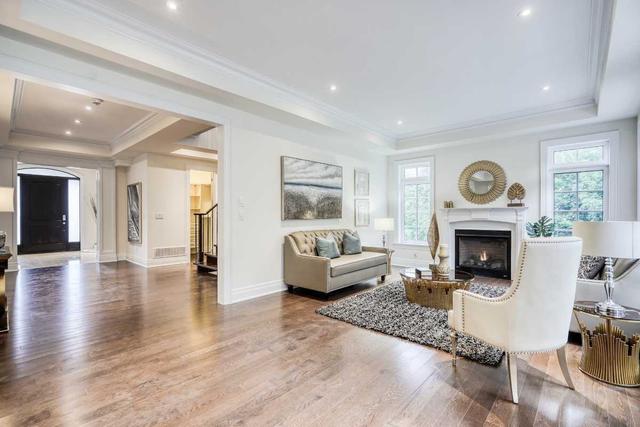123 Eagle Peak Dr, House detached with 4 bedrooms, 4 bathrooms and 23 parking in Richmond Hill ON | Image 17