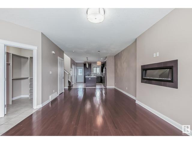 10314 159 St Nw, House semidetached with 6 bedrooms, 3 bathrooms and null parking in Edmonton AB | Image 7