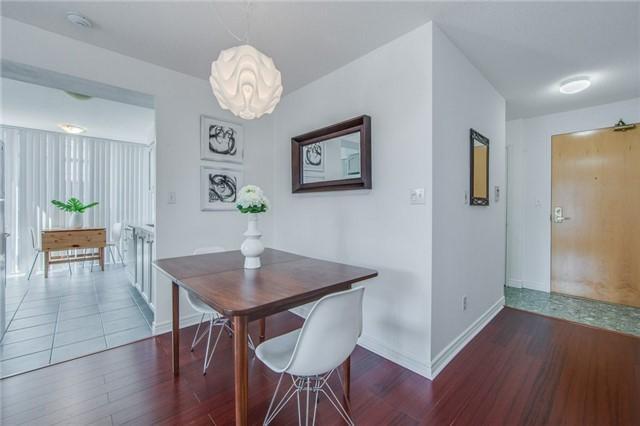 1003 - 43 Eglinton Ave, Condo with 2 bedrooms, 1 bathrooms and null parking in Toronto ON | Image 6