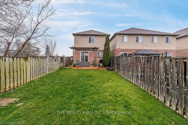474 Bronco Cres, House attached with 3 bedrooms, 3 bathrooms and 3 parking in Waterloo ON | Image 28