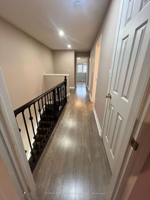5634 Freshwater (Upper) Dr, House semidetached with 3 bedrooms, 3 bathrooms and 1 parking in Mississauga ON | Image 14