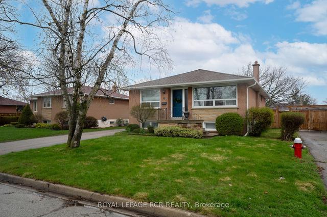 6 Ridgetop Ave, House detached with 3 bedrooms, 3 bathrooms and 4 parking in Brampton ON | Image 1