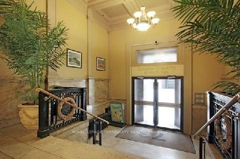 311 - 73 Richmond St W, Condo with 0 bedrooms, 1 bathrooms and 0 parking in Toronto ON | Image 4