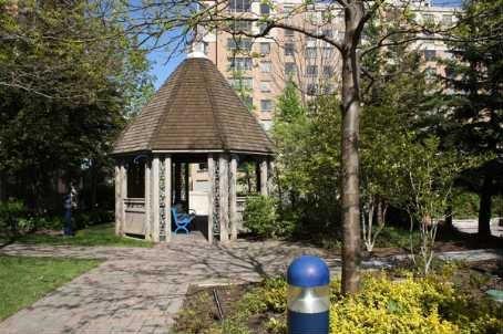 802 - 5 Northtown Way, Condo with 2 bedrooms, 2 bathrooms and 1 parking in Toronto ON | Image 4