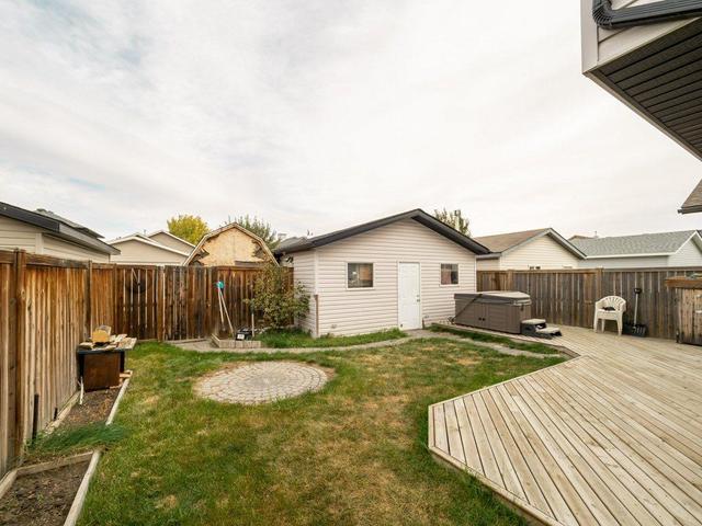 140 Jessie Robinson Close N, House detached with 4 bedrooms, 2 bathrooms and 3 parking in Lethbridge AB | Image 39