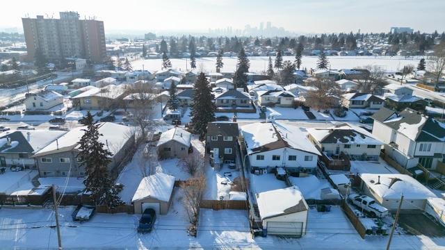 1522 35 Street Se, House detached with 2 bedrooms, 2 bathrooms and 2 parking in Calgary AB | Image 33