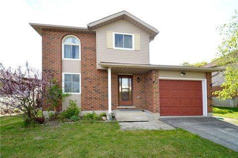 649 Spruce St, House detached with 3 bedrooms, 2 bathrooms and null parking in Collingwood ON | Image 1