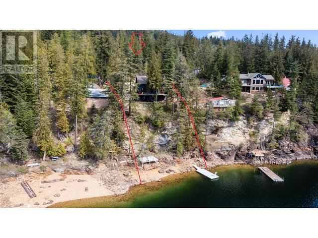 6 - 6432 Sunnybrae Canoe Point Road, House detached with 3 bedrooms, 2 bathrooms and 5 parking in Columbia Shuswap C BC | Image 1