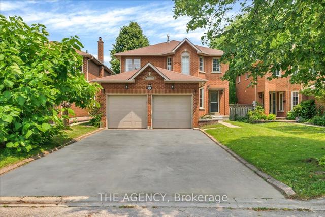 58 Wyndfield Cres, House detached with 4 bedrooms, 3 bathrooms and 6 parking in Whitby ON | Image 1