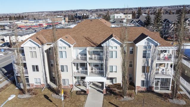 22 - 7720 39 Avenue Nw, Condo with 2 bedrooms, 1 bathrooms and 1 parking in Calgary AB | Image 3