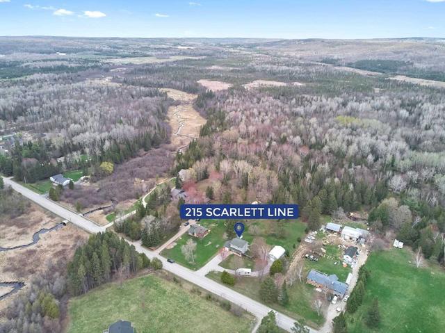 215 Scarlett Line, House detached with 3 bedrooms, 3 bathrooms and 16 parking in Oro Medonte ON | Image 9