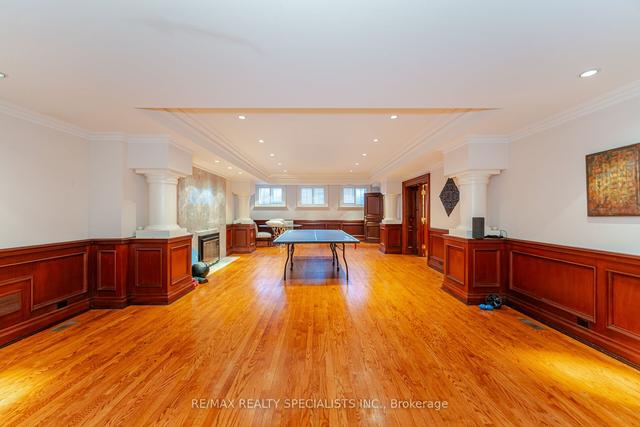 11 High Point Rd, House detached with 9 bedrooms, 14 bathrooms and 26 parking in Toronto ON | Image 20