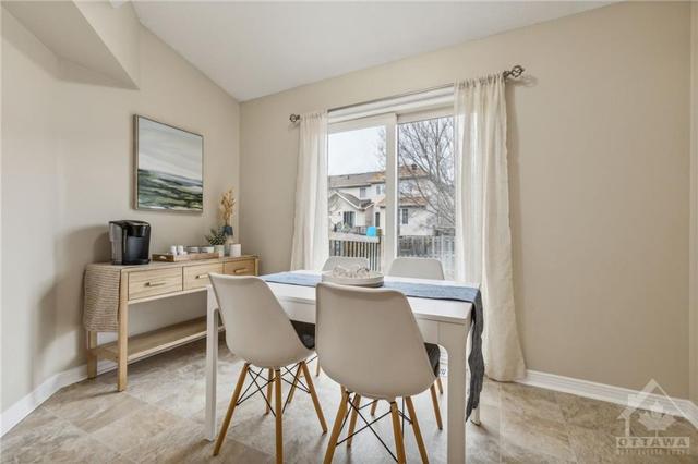 21 Milner Downs Crescent, Townhouse with 3 bedrooms, 3 bathrooms and 3 parking in Ottawa ON | Image 10