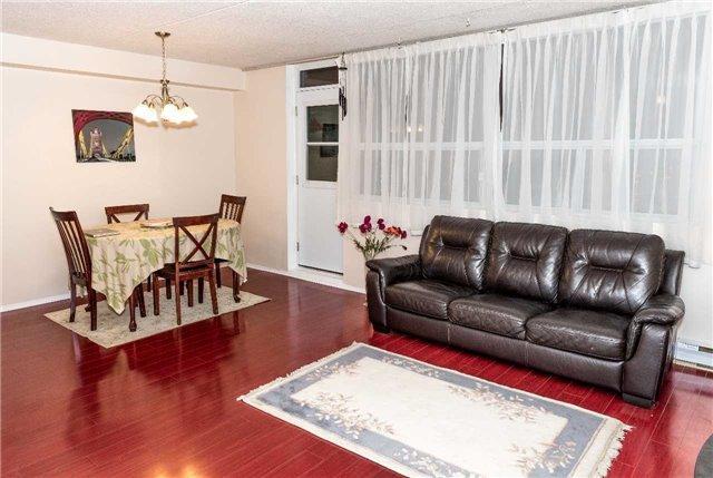 1004 - 207 Galloway Rd, Condo with 2 bedrooms, 1 bathrooms and 1 parking in Toronto ON | Image 2