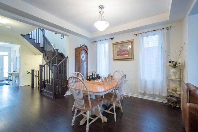 324 Shady Glen Cres, House detached with 3 bedrooms, 3 bathrooms and 2 parking in Kitchener ON | Image 5
