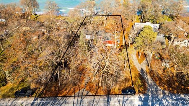 2036 Lakeshore Road, House detached with 4 bedrooms, 2 bathrooms and 8 parking in Sarnia ON | Image 36