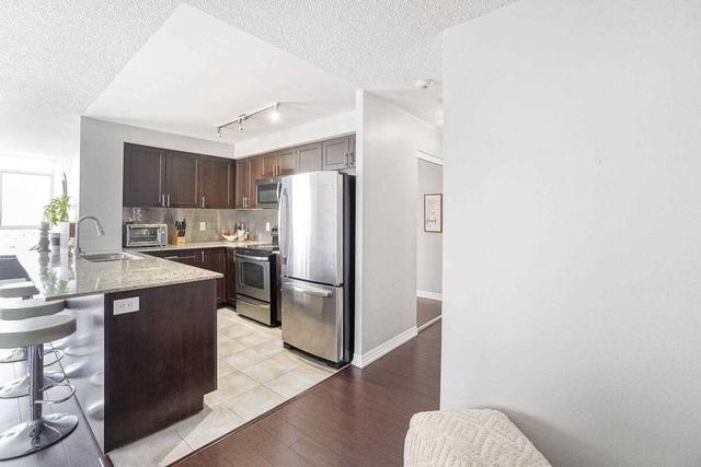 1104 - 1940 Ironstone Dr, Condo with 2 bedrooms, 2 bathrooms and 1 parking in Burlington ON | Image 38