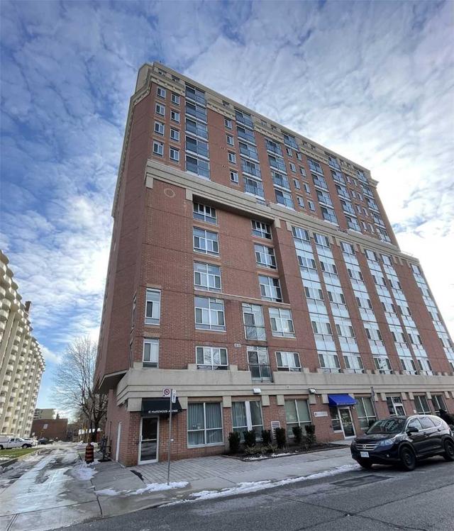 1001 - 15 Maplewood Ave, Condo with 1 bedrooms, 1 bathrooms and 1 parking in Toronto ON | Image 2