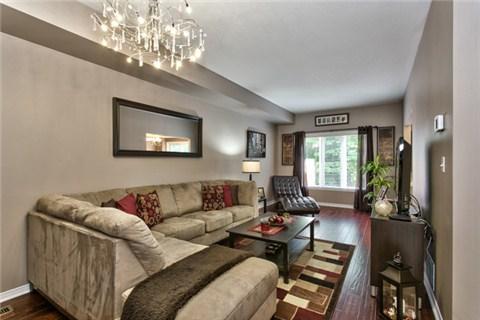 364 Highland Rd W, House attached with 3 bedrooms, 3 bathrooms and 2 parking in Hamilton ON | Image 3
