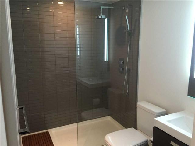 502 - 38 Stewart St, Condo with 1 bedrooms, 1 bathrooms and 1 parking in Toronto ON | Image 9
