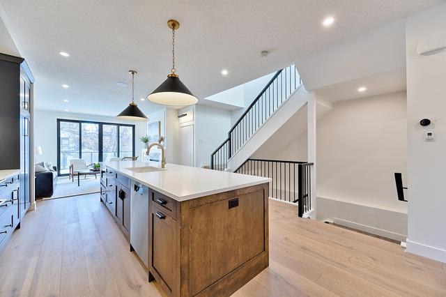 2221 28 Avenue Sw, Home with 4 bedrooms, 3 bathrooms and 4 parking in Calgary AB | Image 15