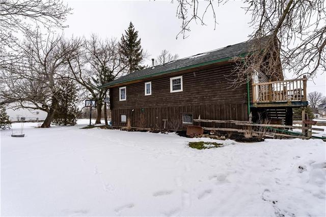 772 Regional Rd 2 Road, House detached with 3 bedrooms, 1 bathrooms and 6 parking in West Lincoln ON | Image 28
