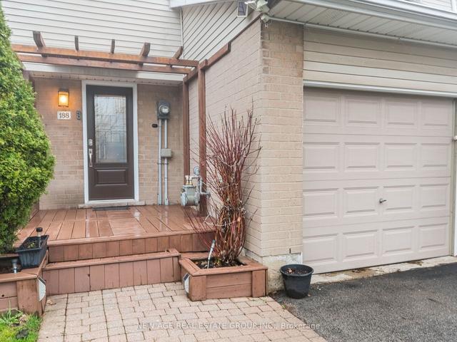 188 Golden Orchard Dr, House attached with 3 bedrooms, 1 bathrooms and 3 parking in Hamilton ON | Image 23