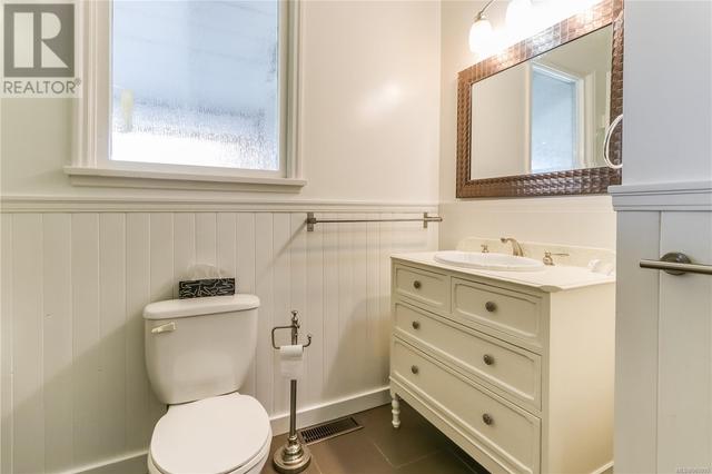 4683 North Cres, House detached with 2 bedrooms, 1 bathrooms and 1 parking in Port Alberni BC | Image 13