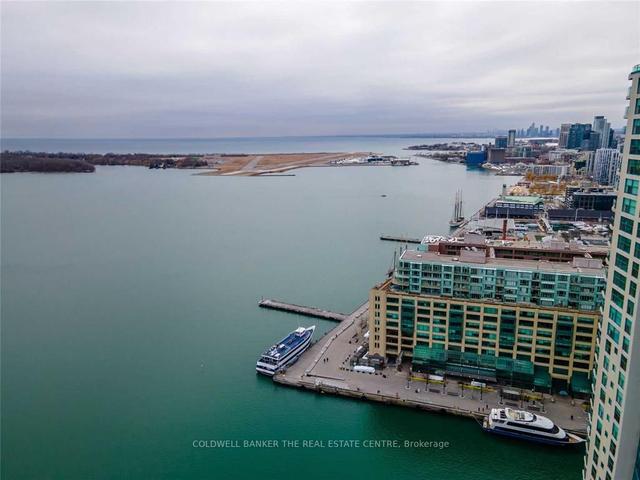 1430 - 33 Harbour Sq, Condo with 1 bedrooms, 1 bathrooms and 1 parking in Toronto ON | Image 19