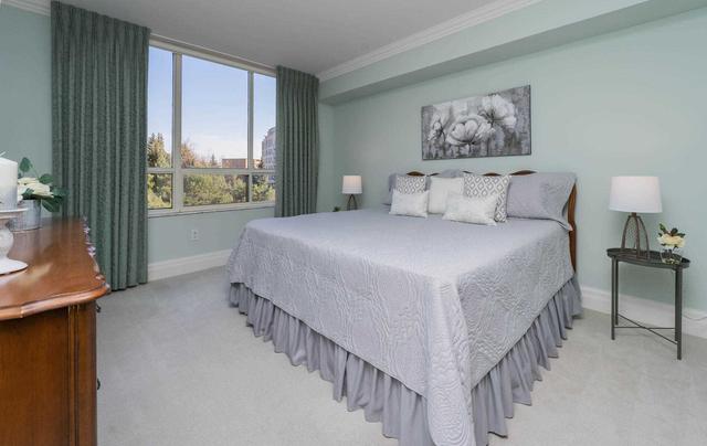 404 - 225 The Donway W, Condo with 3 bedrooms, 3 bathrooms and 2 parking in Toronto ON | Image 16