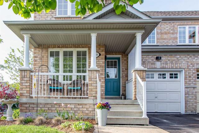 130 Aspenwood Dr, House semidetached with 3 bedrooms, 3 bathrooms and 2 parking in Newmarket ON | Image 1