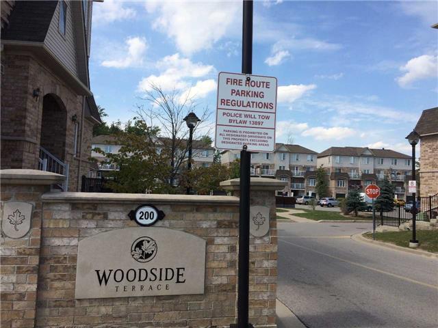 04 - 200 Mclevin Ave, Townhouse with 1 bedrooms, 1 bathrooms and 1 parking in Toronto ON | Image 1