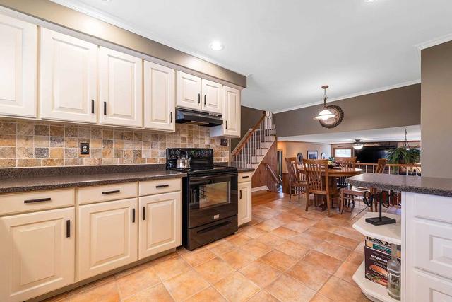 5383 Eighth Line, House detached with 4 bedrooms, 2 bathrooms and 5 parking in Erin ON | Image 5