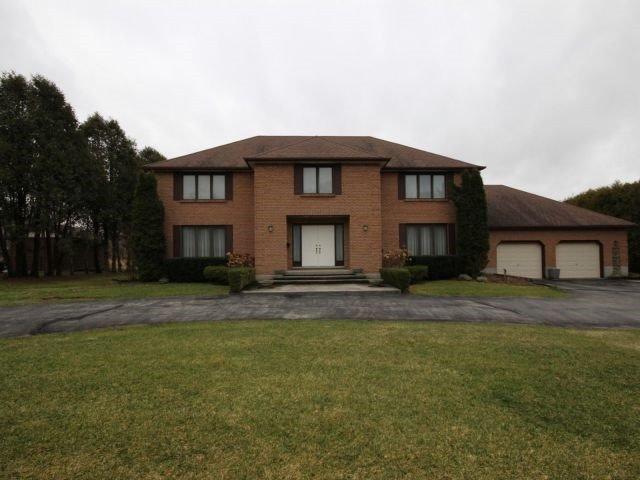 3927 Southwinds Dr, House detached with 4 bedrooms, 3 bathrooms and 20 parking in London ON | Image 1