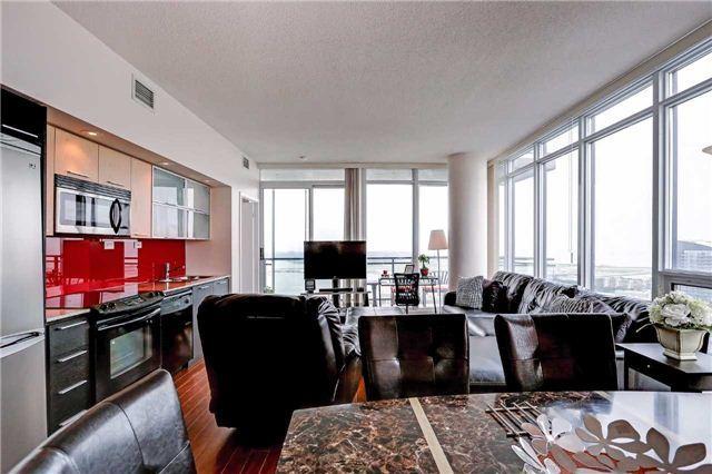 3309 - 25 Capreol Crt, Condo with 2 bedrooms, 2 bathrooms and 1 parking in Toronto ON | Image 13