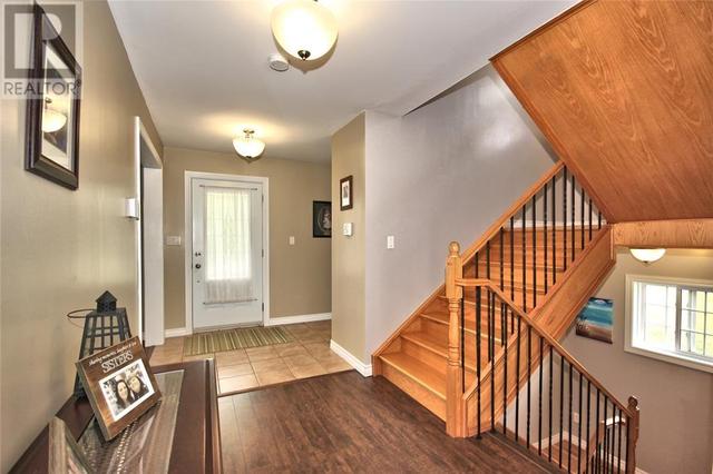 6 Madengail Lane, House detached with 3 bedrooms, 2 bathrooms and null parking in North River NL | Image 10