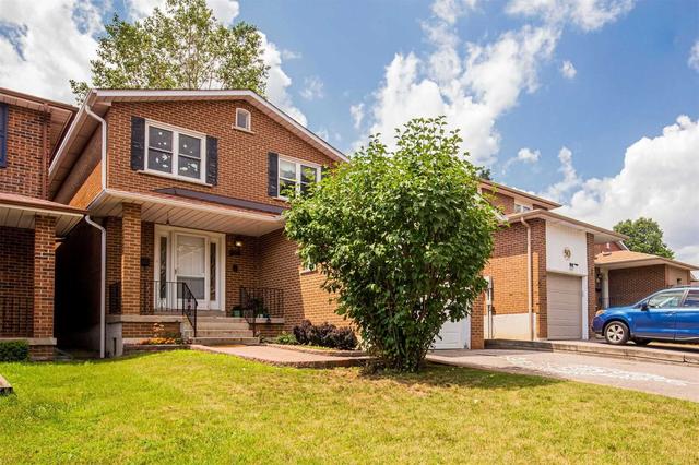 52 Charnwood Pl, House attached with 3 bedrooms, 4 bathrooms and 3 parking in Markham ON | Image 1
