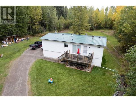 9525 Arrow Road, House other with 3 bedrooms, 2 bathrooms and null parking in Prince George BC | Card Image