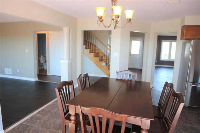 163 Evans Dr, House detached with 4 bedrooms, 2 bathrooms and 2 parking in Peterborough ON | Image 11