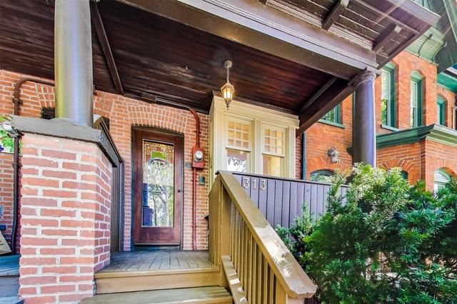 313 Seaton St, House attached with 4 bedrooms, 2 bathrooms and 1 parking in Toronto ON | Image 12