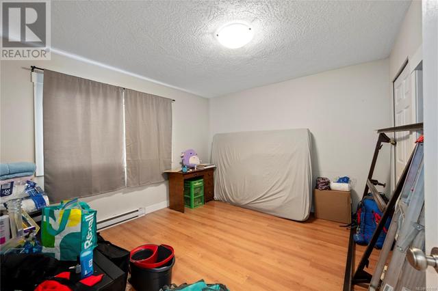 2nd bedroom, unit C downstairs 2 bed | Image 21