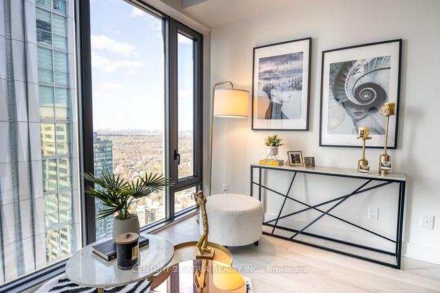 4008 - 8 Cumberland St, Condo with 1 bedrooms, 1 bathrooms and 0 parking in Toronto ON | Image 10